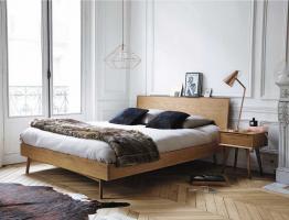 Come per allargare visivamente ed espandere la piccola, stretta e lunga camera da letto. 6 trucchi di design.