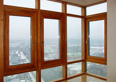 finestre panoramiche legno in grattacielo