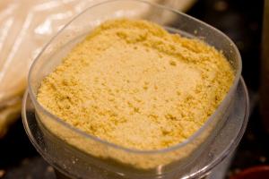 Mustard - la salvezza del giardino da parassiti senza prodotti chimici